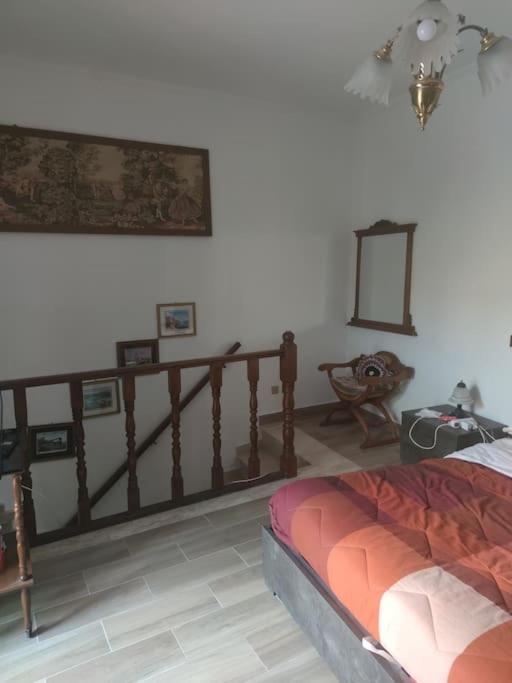 Casa In Antico Borgo Medievale A Tarano Ri, Via Giacomo Leopardi, 15别墅 外观 照片