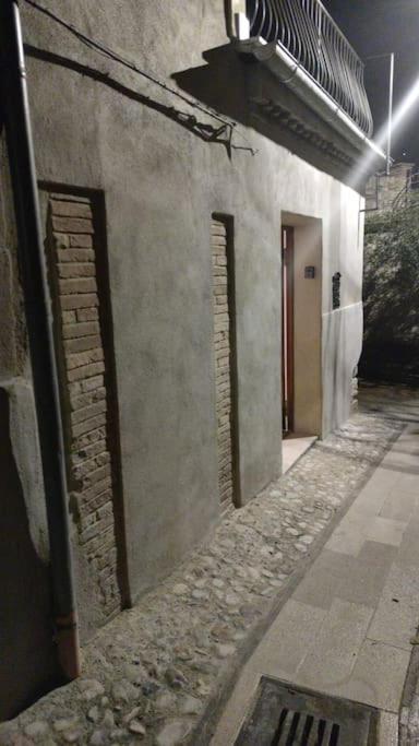 Casa In Antico Borgo Medievale A Tarano Ri, Via Giacomo Leopardi, 15别墅 外观 照片