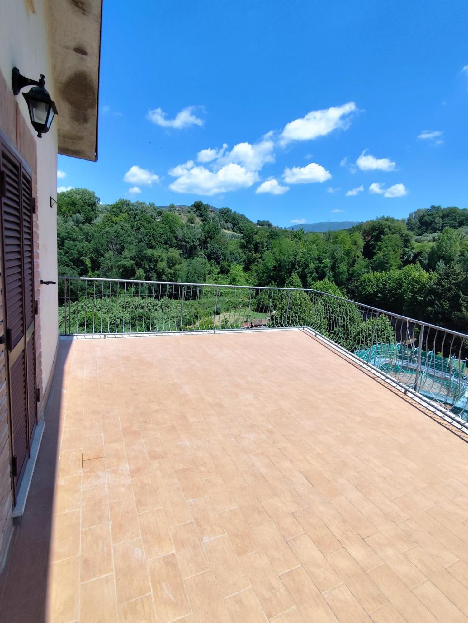 Casa In Antico Borgo Medievale A Tarano Ri, Via Giacomo Leopardi, 15别墅 外观 照片